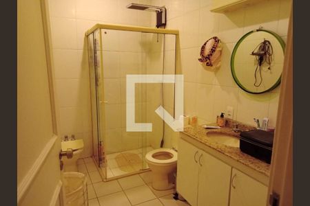 Casa à venda com 3 quartos, 121m² em Vila Cordeiro, São Paulo