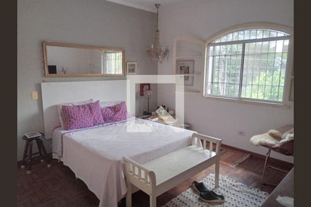 Casa à venda com 3 quartos, 121m² em Vila Cordeiro, São Paulo