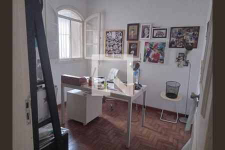 Casa à venda com 3 quartos, 121m² em Vila Cordeiro, São Paulo