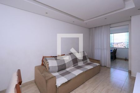 Sala de apartamento à venda com 3 quartos, 100m² em Planalto, Belo Horizonte