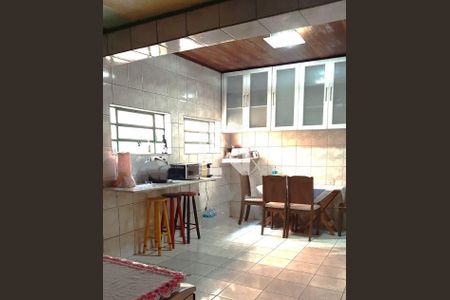 Casa à venda com 2 quartos, 165m² em Campo Belo, São Paulo