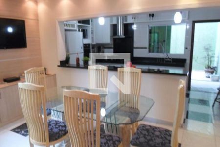 Casa à venda com 3 quartos, 125m² em Bangú, Santo André