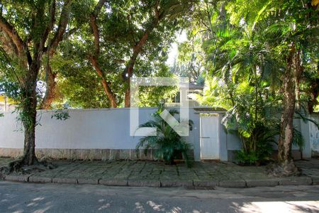 Fachada de casa para alugar com 4 quartos, 285m² em Itanhangá, Rio de Janeiro