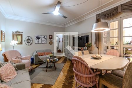 Sala de apartamento à venda com 3 quartos, 120m² em Santana, Porto Alegre