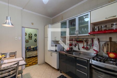 Cozinha de apartamento à venda com 3 quartos, 120m² em Santana, Porto Alegre
