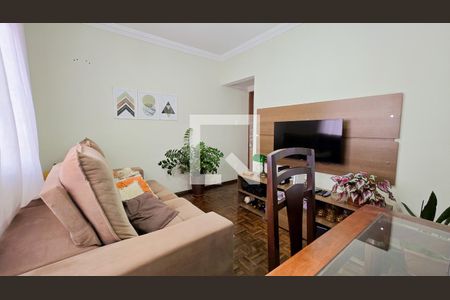 Sala de apartamento à venda com 2 quartos, 47m² em Sagrada Família, Belo Horizonte