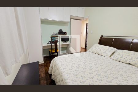 Quarto 1 de apartamento à venda com 2 quartos, 47m² em Sagrada Família, Belo Horizonte