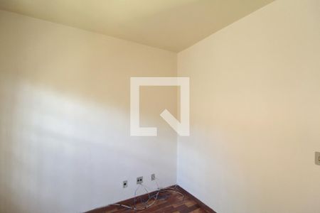 Quarto 1 de casa para alugar com 2 quartos, 103m² em Floramar, Belo Horizonte