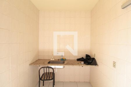 Cozinha de casa para alugar com 2 quartos, 103m² em Floramar, Belo Horizonte