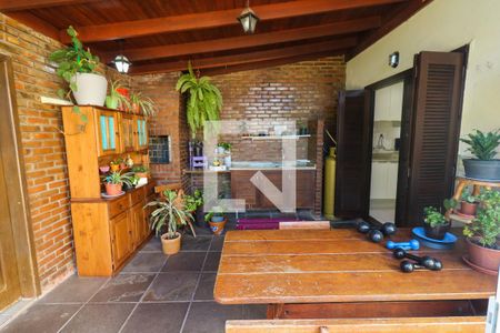 Varanda de casa à venda com 3 quartos, 426m² em Tristeza, Porto Alegre