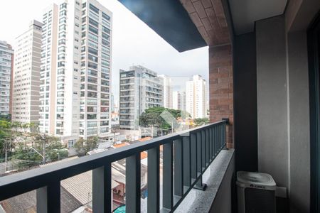 Varanda de kitnet/studio à venda com 1 quarto, 25m² em Vila Cordeiro, São Paulo