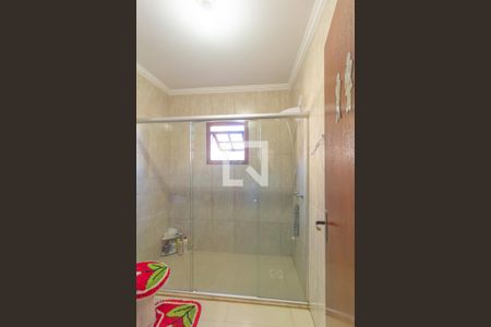 Banheiro Social de casa à venda com 3 quartos, 220m² em Harmonia, Canoas