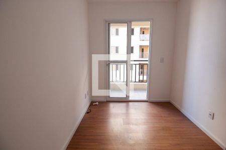 Sala de apartamento à venda com 2 quartos, 42m² em Jardim Tres Irmaos, Taboão da Serra