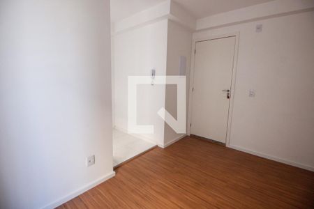 Sala de apartamento à venda com 2 quartos, 42m² em Jardim Tres Irmaos, Taboão da Serra