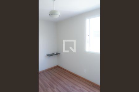 Quarto 1 de apartamento para alugar com 2 quartos, 44m² em Parque Xangri-lá, Contagem