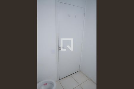 Banheiro de apartamento para alugar com 2 quartos, 44m² em Parque Xangri-lá, Contagem