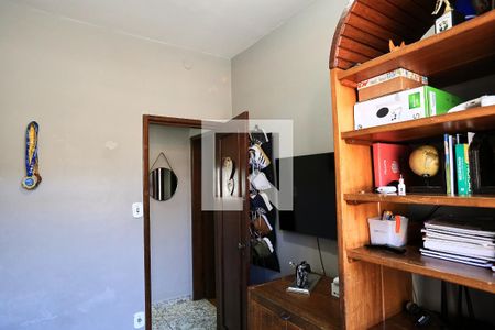 Quarto 1 de casa à venda com 4 quartos, 400m² em Sagrada Família, Belo Horizonte