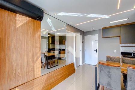 Sala de apartamento para alugar com 2 quartos, 38m² em Vila Invernada, São Paulo