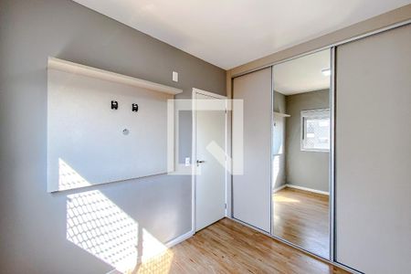 Quarto 1 de apartamento para alugar com 2 quartos, 38m² em Vila Invernada, São Paulo
