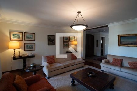 Sala de casa para alugar com 4 quartos, 600m² em Jardim Guedala, São Paulo