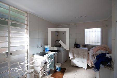 Área de Serviço de casa para alugar com 4 quartos, 600m² em Jardim Guedala, São Paulo