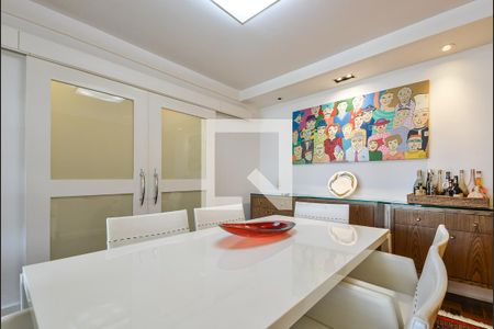 Apartamento à venda com 3 quartos, 178m² em Itaim Bibi, São Paulo