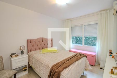 Quarto 1 de apartamento à venda com 2 quartos, 60m² em Petrópolis, Porto Alegre