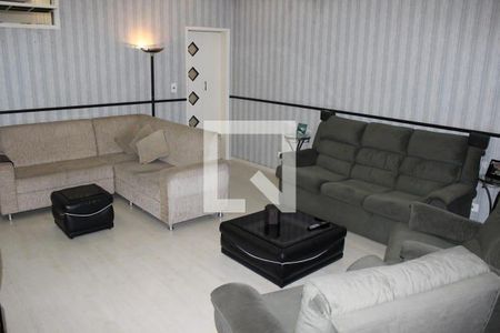 Casa à venda com 3 quartos, 439m² em Vila Carrão, São Paulo