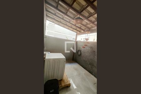 Área de Serviço de apartamento para alugar com 2 quartos, 49m² em Chacaras Reunidas Santa Terezinha, Contagem