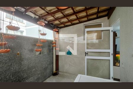 Área de Serviço de apartamento para alugar com 2 quartos, 49m² em Chacaras Reunidas Santa Terezinha, Contagem