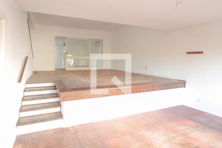 Sala 1 de casa para alugar com 4 quartos, 240m² em Bela Vista, Porto Alegre