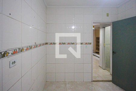 Cozinha de casa de condomínio à venda com 3 quartos, 108m² em Vila Antonieta, São Paulo
