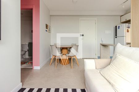 Sala de apartamento à venda com 2 quartos, 43m² em Santo Amaro, São Paulo