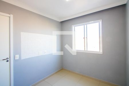 Quarto 1 de apartamento para alugar com 2 quartos, 45m² em Parque Sao Vicente, Santo André