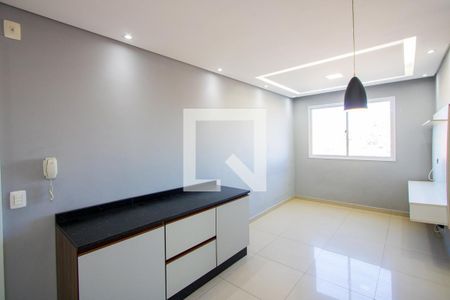 Sala de apartamento para alugar com 2 quartos, 45m² em Parque Sao Vicente, Santo André