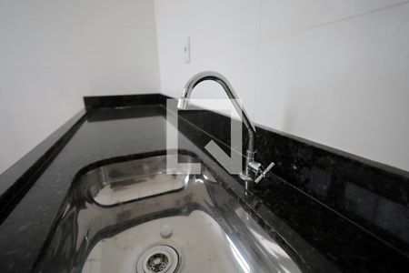 Cozinha de apartamento à venda com 2 quartos, 50m² em Vila Eldizia, Santo André