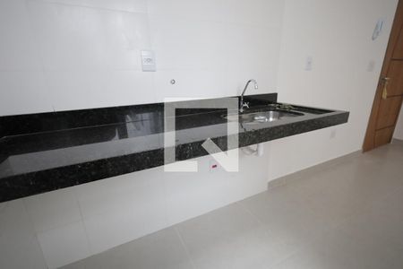 Cozinha de apartamento à venda com 2 quartos, 50m² em Vila Eldizia, Santo André