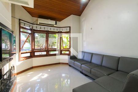 Sala de casa de condomínio à venda com 4 quartos, 243m² em Marechal Rondon, Canoas