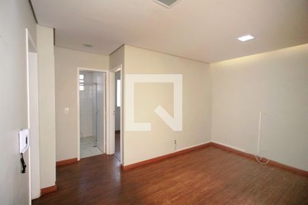Sala de apartamento para alugar com 2 quartos, 58m² em Sagrada Família, Belo Horizonte