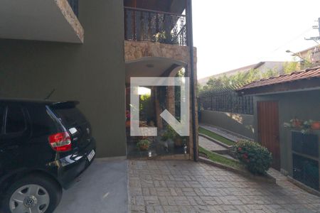Garagem de casa à venda com 4 quartos, 321m² em Jardim do Lago, Jundiaí