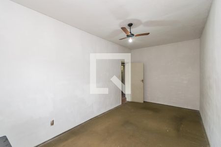 Quarto 1 de casa para alugar com 2 quartos, 200m² em Irajá, Rio de Janeiro