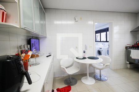 Cozinha de apartamento à venda com 4 quartos, 221m² em Santana, São Paulo
