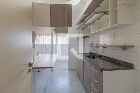 Cozinha de apartamento para alugar com 3 quartos, 68m² em Vila Marieta, São Paulo