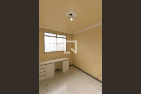 Quarto 1 de apartamento para alugar com 2 quartos, 60m² em São Pedro (venda Nova), Belo Horizonte