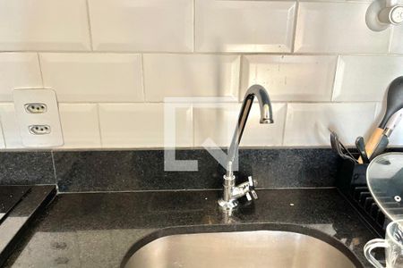 Cozinha de apartamento para alugar com 1 quarto, 29m² em Jardim Prudência, São Paulo