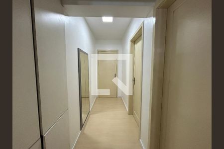 Corredor de apartamento à venda com 2 quartos, 65m² em Vicentina, São Leopoldo
