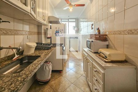 cozinha de apartamento para alugar com 2 quartos, 95m² em Loteamento Joao Batista Juliao, Guarujá