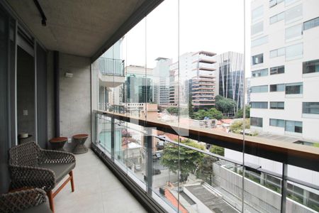 Varanda de apartamento à venda com 1 quarto, 63m² em Vila Nova Conceição, São Paulo