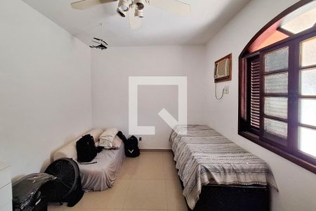 Quarto 1 de casa à venda com 2 quartos, 396m² em Piratininga, Niterói