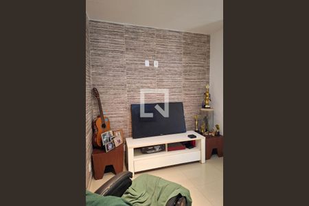 Sala de casa à venda com 2 quartos, 396m² em Piratininga, Niterói